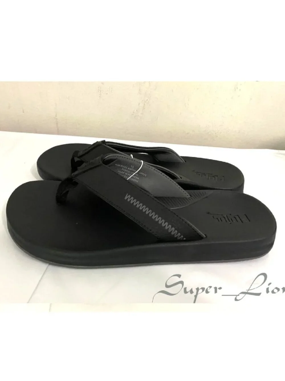 NEW Flojos Men's Memory Foam Flip Flop Sandals